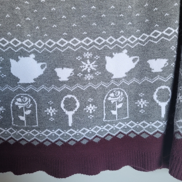 BEAUTY & THE BEAST Off Shoulder Sweater Women's 3X (22/24) TORRID x DISNEY - Picture 2 of 12